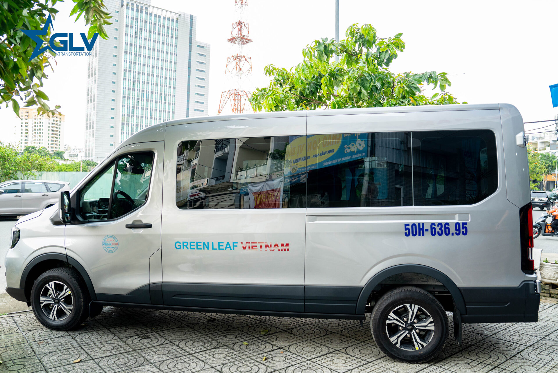 Dịch vụ cho thuê xe 16 chỗ TPHCM chuyên nghiệp