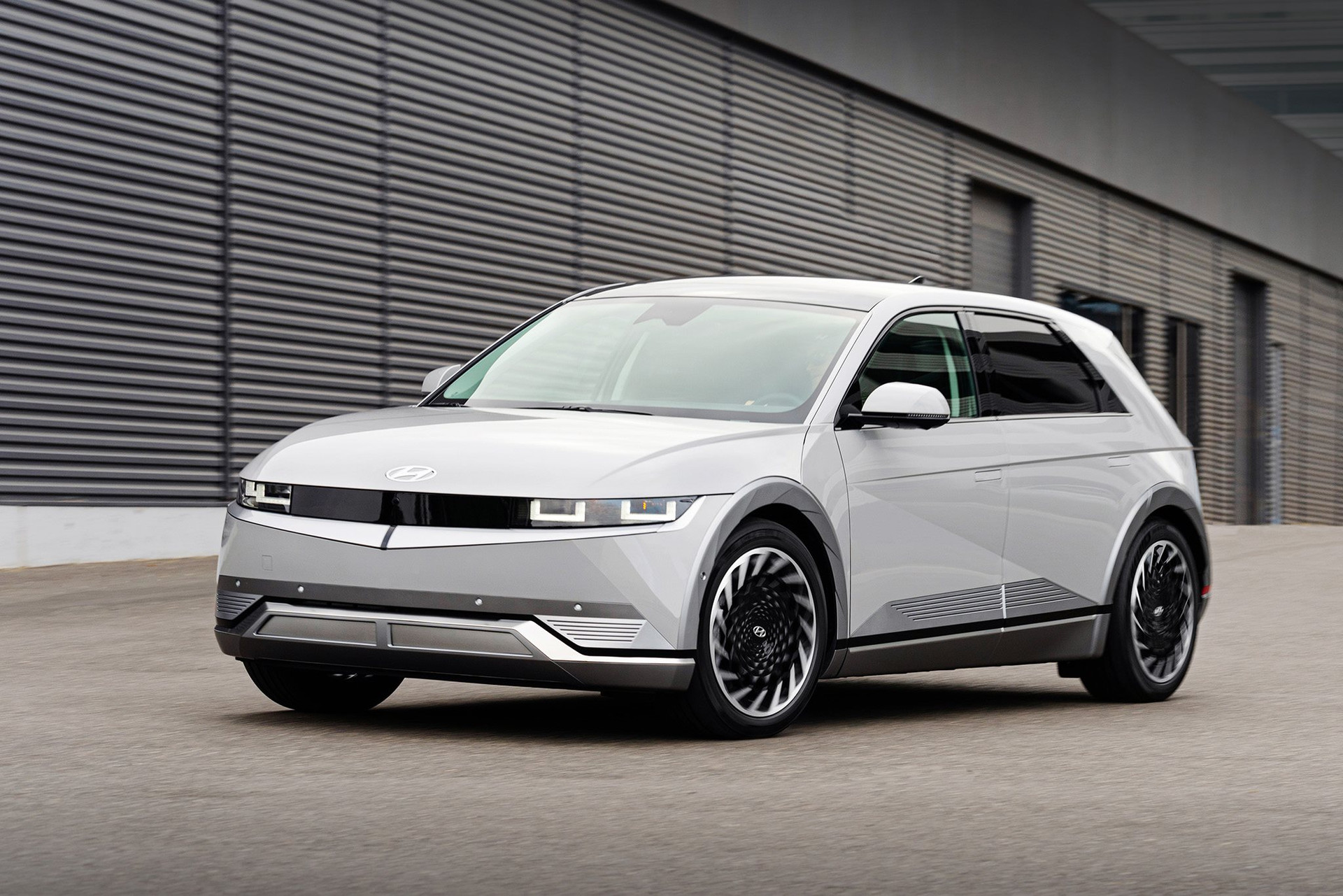 top 5 xu hướng cho thuê xe năm 2025