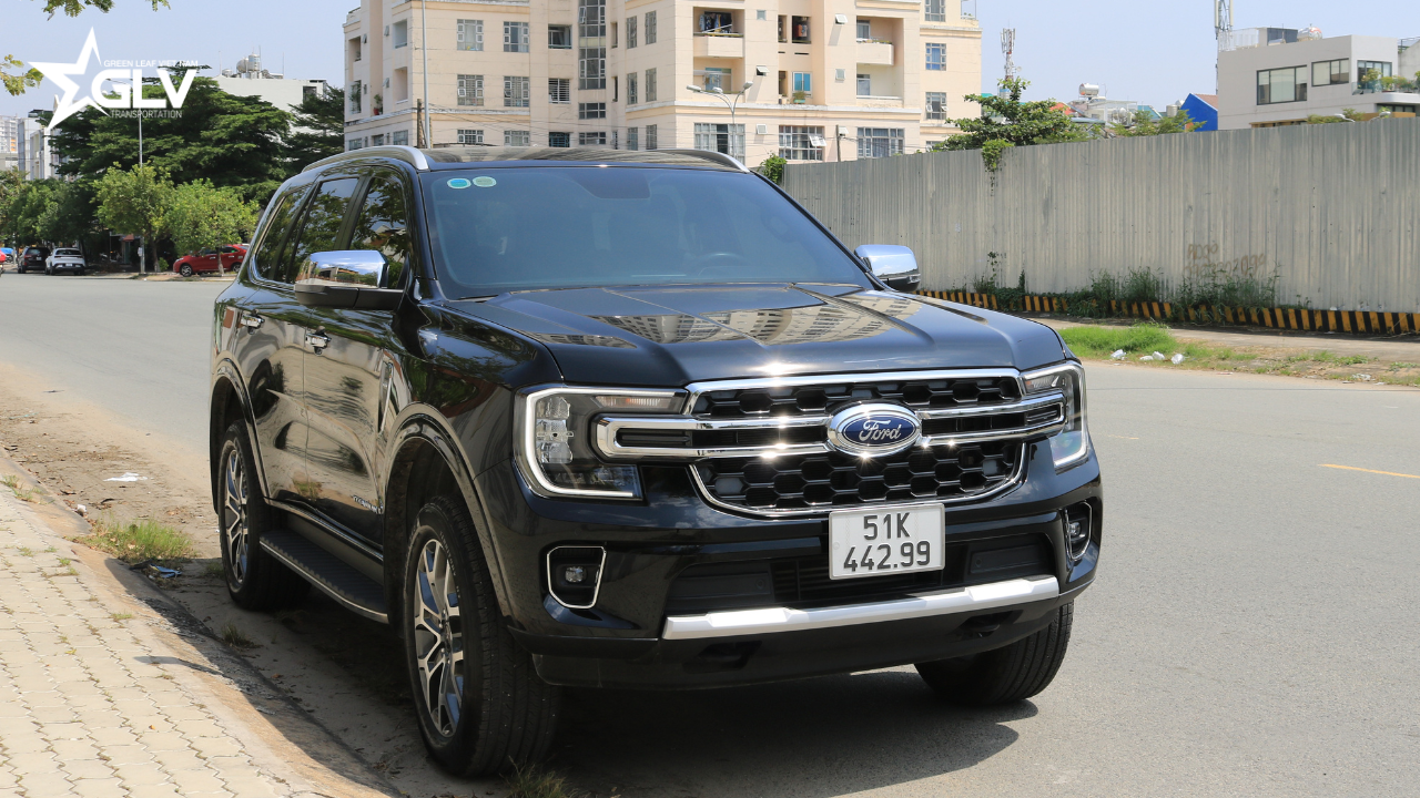 Dịch vụ cho thuê xe Ford Everest 7 chỗ theo tháng 