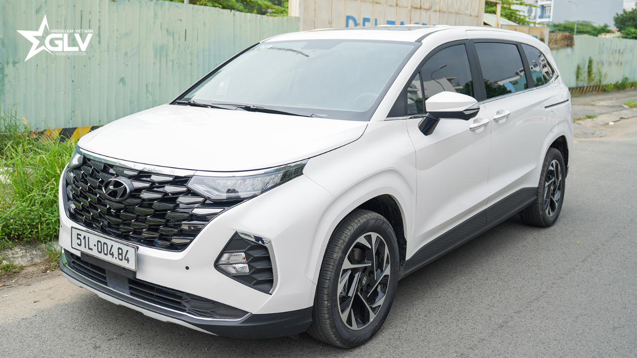 Dịch vụ thuê xe đưa đón nhân viên đi làm tại TP.HCM