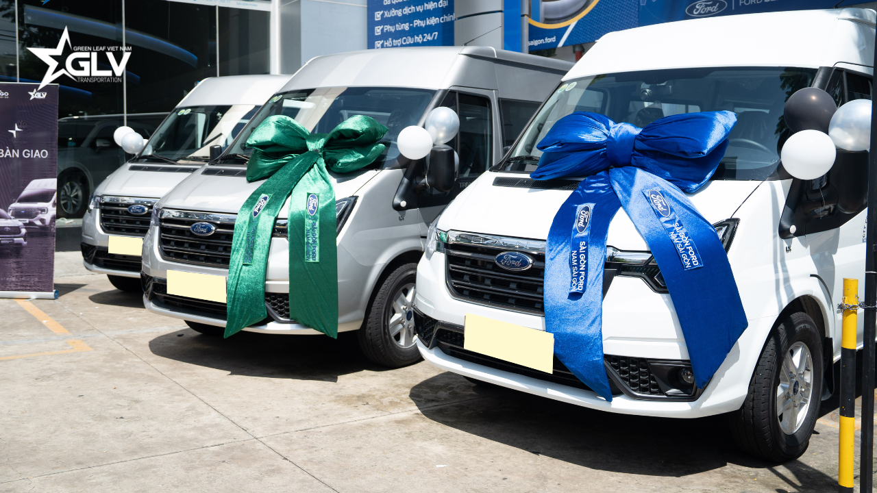 lưu ý khi thuê xe 16 chỗ tại tphcm